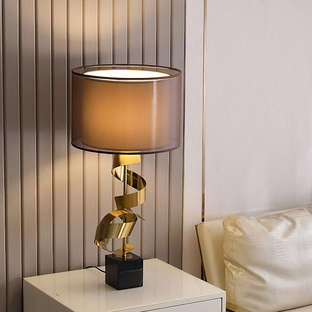 Vero Table Lamp - Vakkerlight