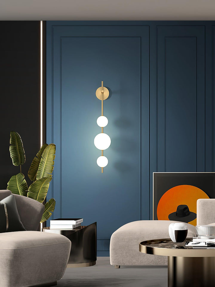 Vertical Globe Wall Lamp - Vakkerlight