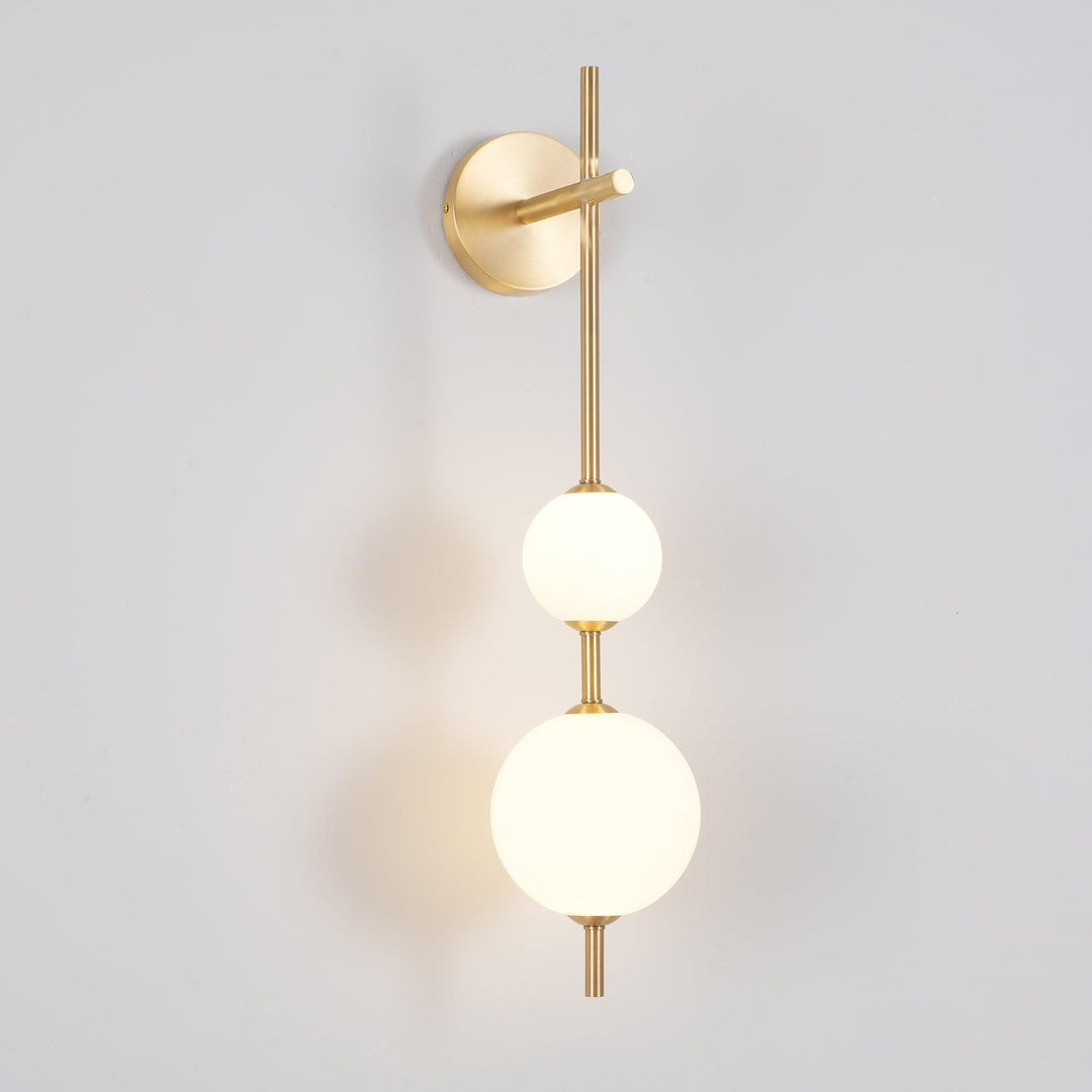 Vertical Globe Wall Lamp - Vakkerlight