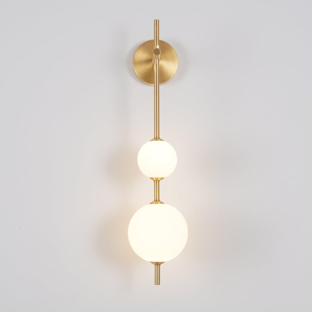 Vertical Globe Wall Lamp - Vakkerlight