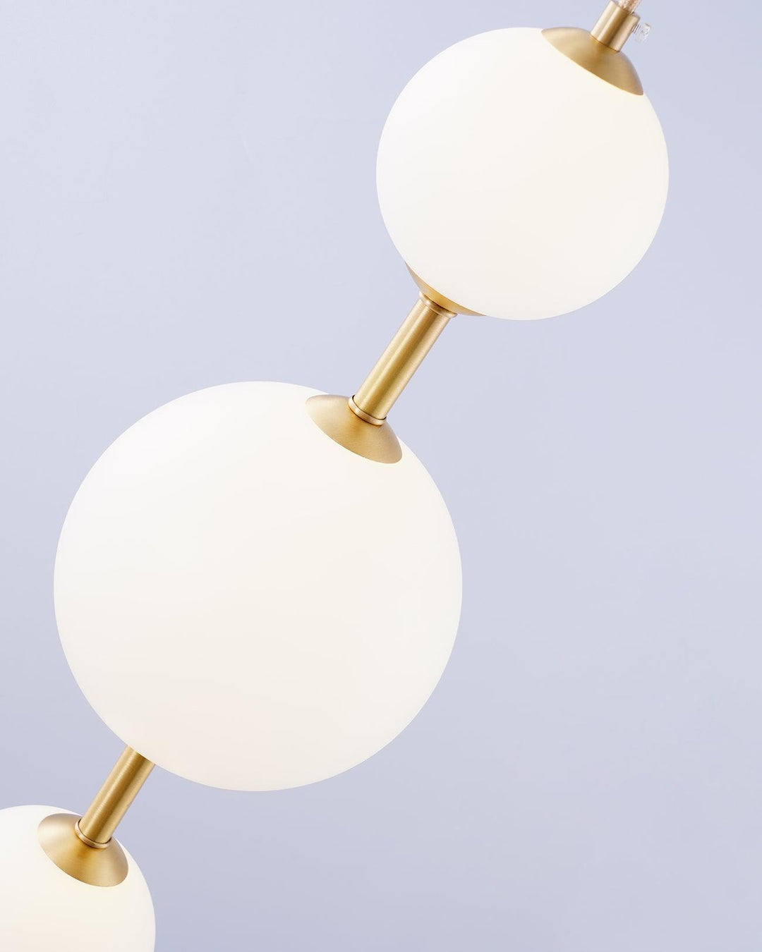 Vertical Globe Pendant Lamp - Vakkerlight