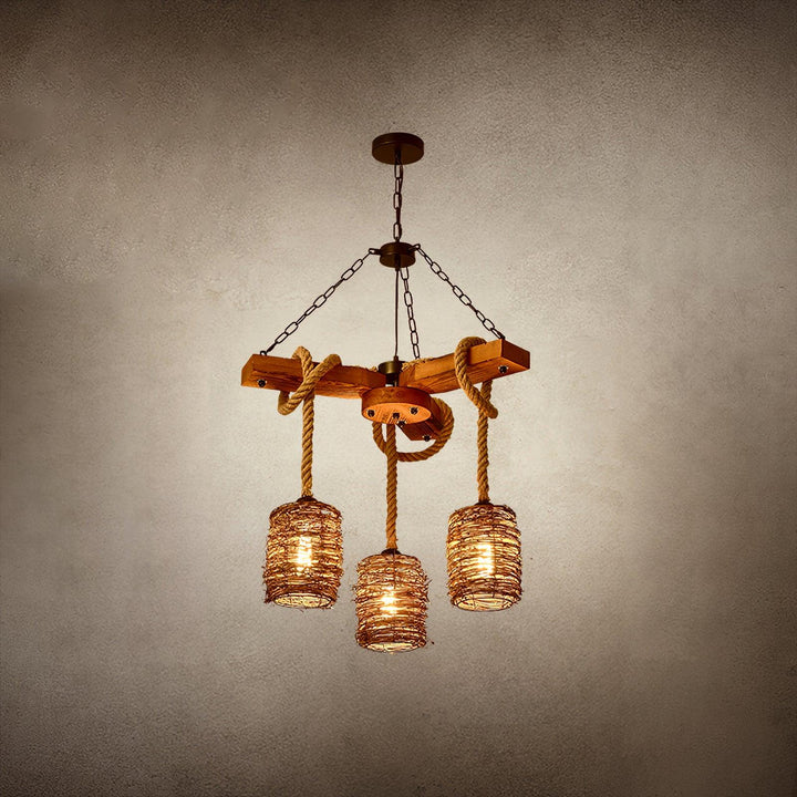 Vintage Farmhouse Chandelier - Vakkerlight