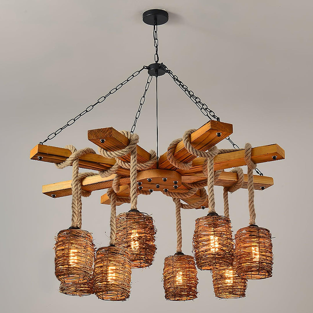 Vintage Farmhouse Chandelier - Vakkerlight