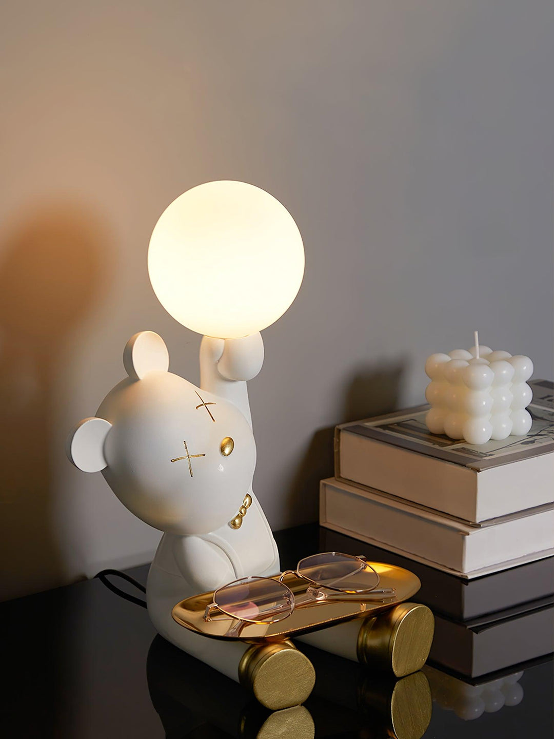 Violent Bear Tray Desk Lamp - Vakkerlight