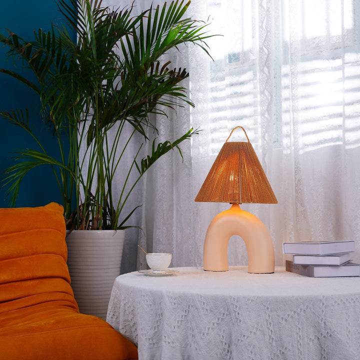 Arched Table Lamp - Vakkerlight