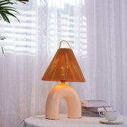 Lámpara de mesa arqueada