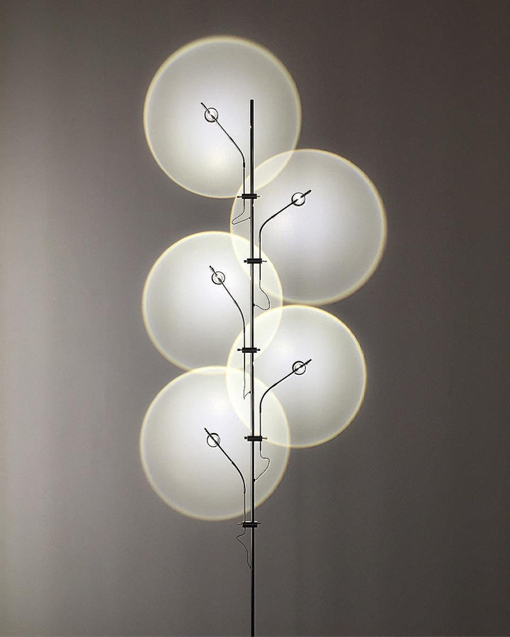 Wa Wa Floor lamp - Vakkerlight