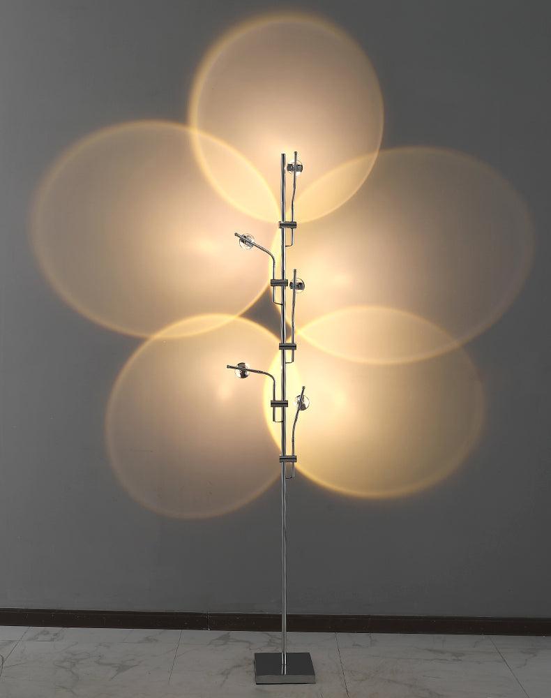 Wa Wa Floor lamp - Vakkerlight