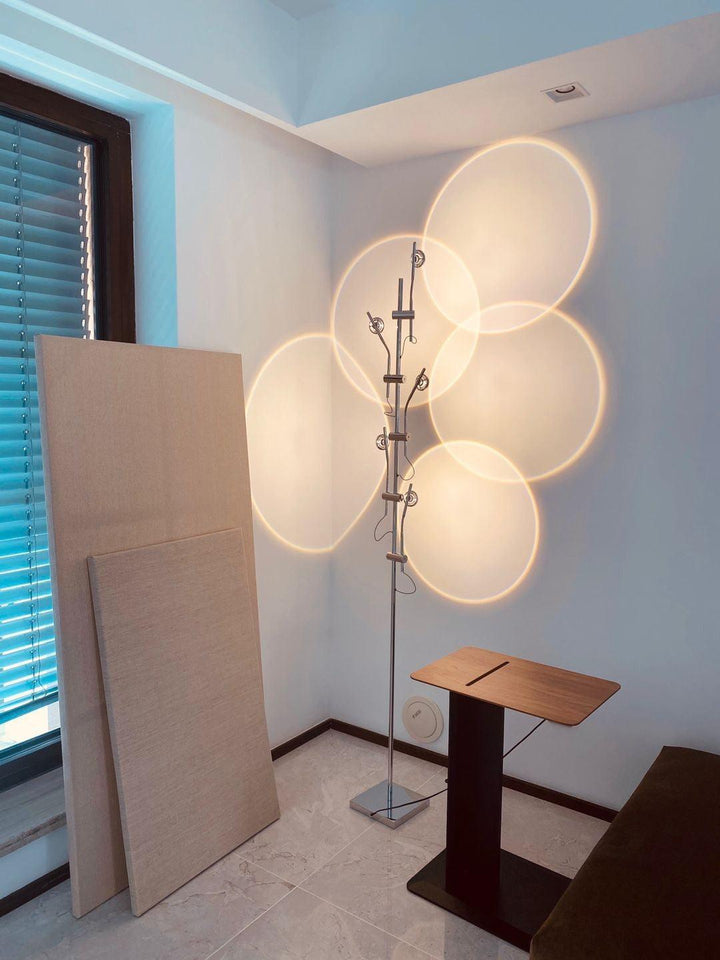 Wa Wa Floor lamp - Vakkerlight