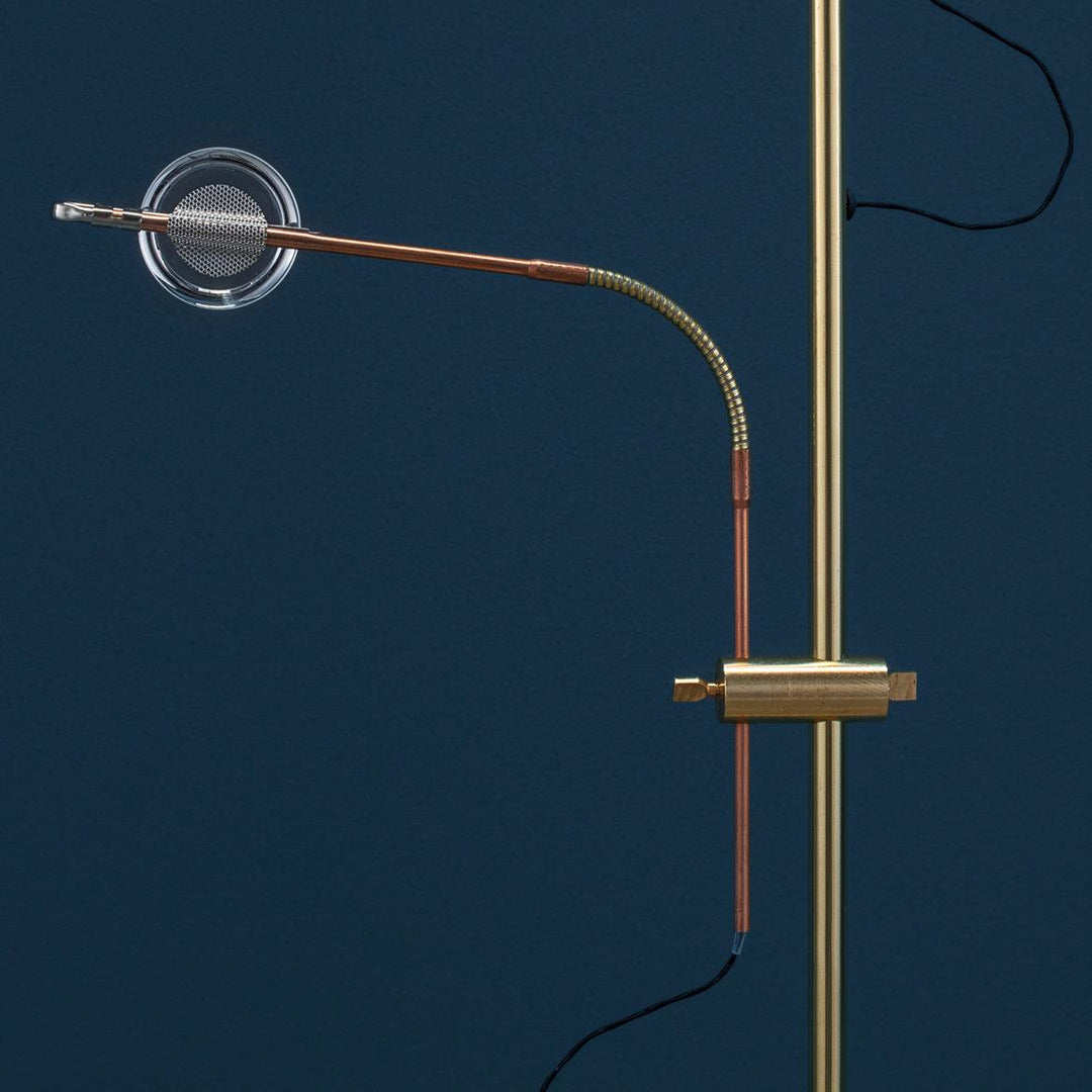 Wa Wa Floor lamp - Vakkerlight