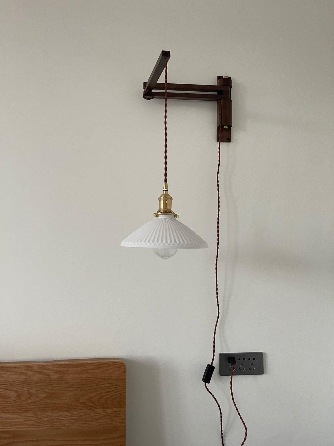 Walnut Telescopic Wall Lamp - Vakkerlight