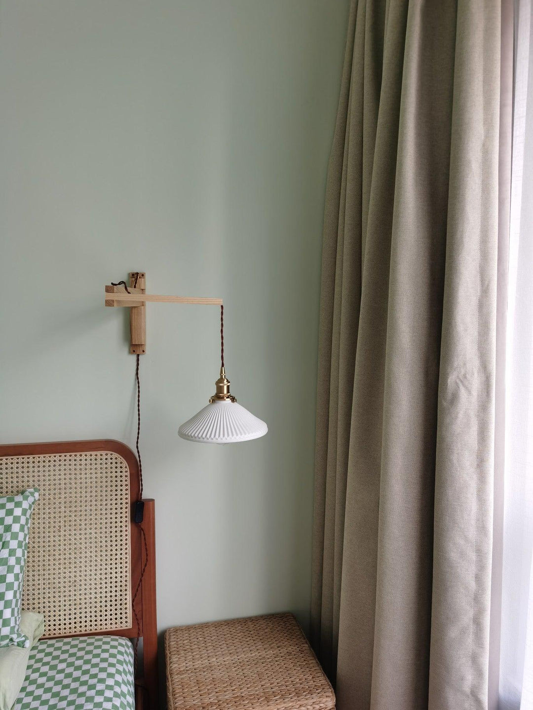 Walnut Telescopic Wall Lamp - Vakkerlight