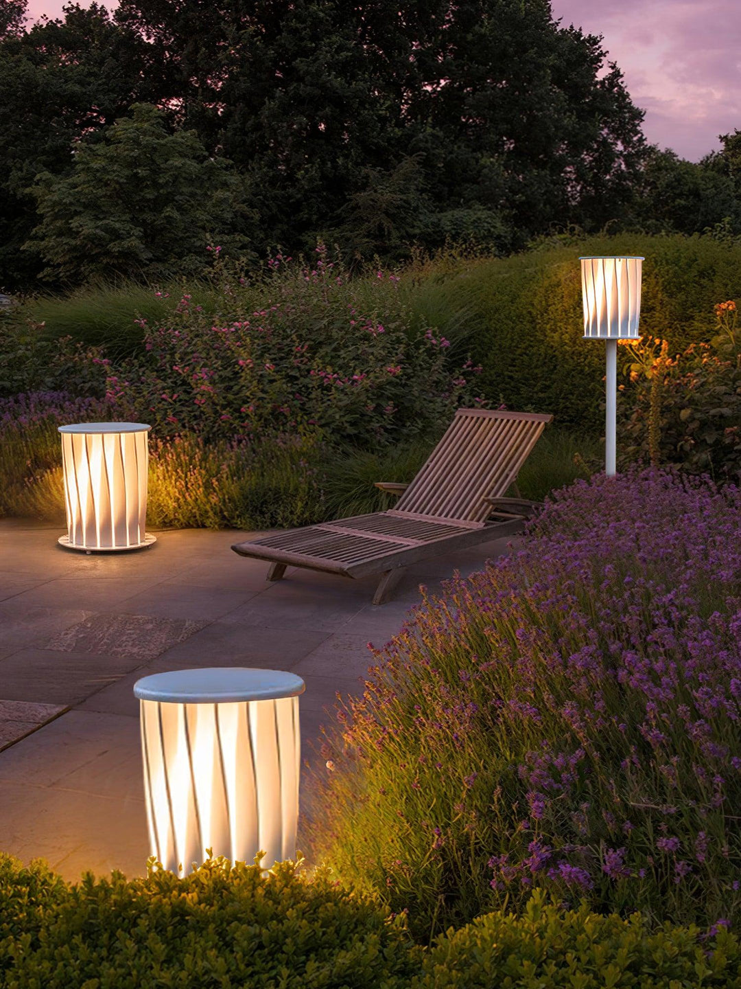 White Column Garden Light - Vakkerlight