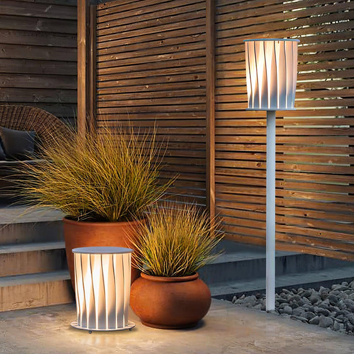 White Column Garden Light - Vakkerlight