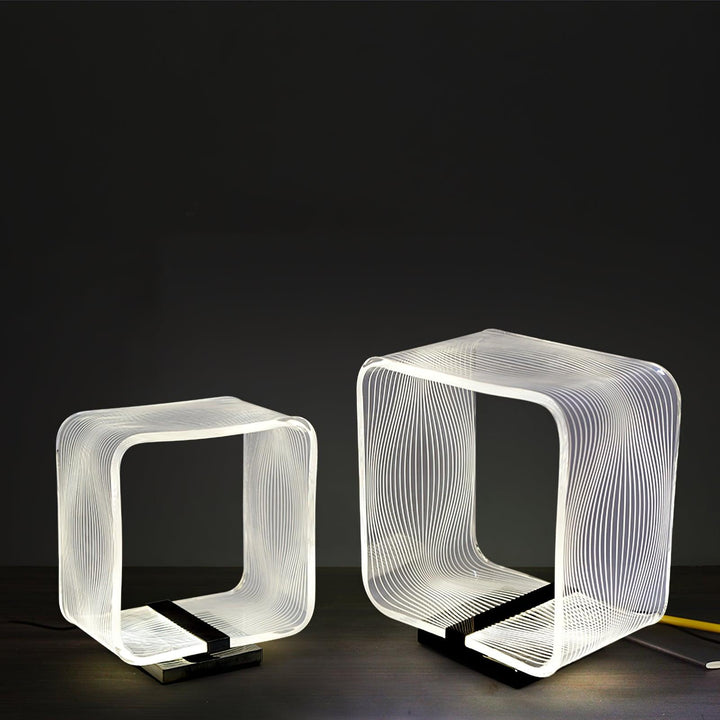 Wire Cube Table Lamp - Vakkerlight