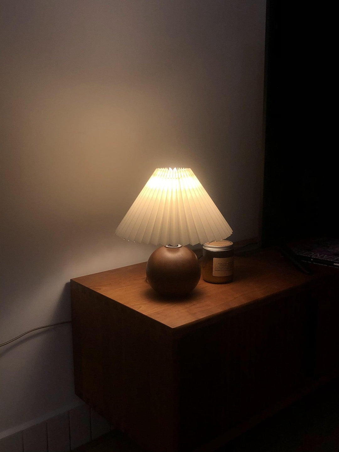 Wooden Pleated Table Lamp - Vakkerlight