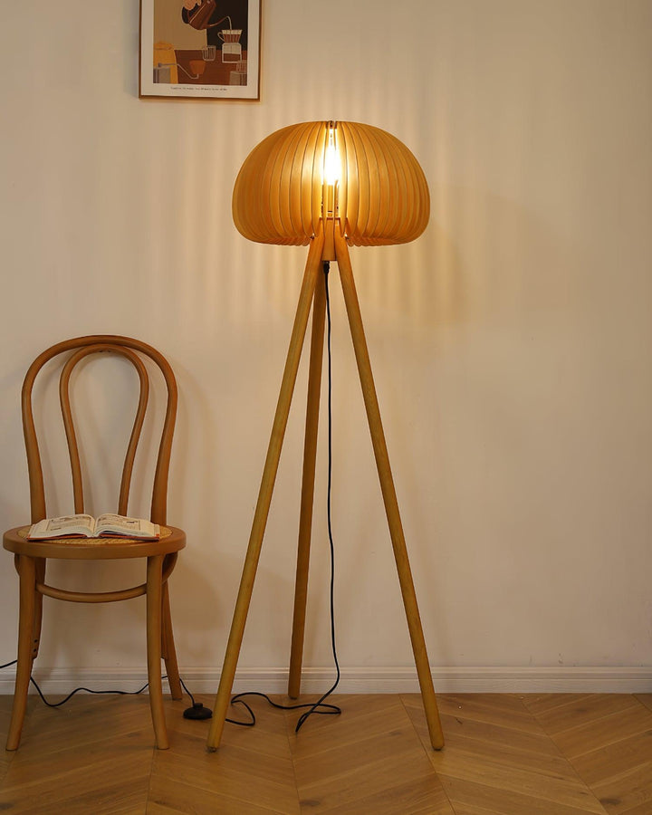 Wooden Pumpkin Floor Lamp - Vakkerlight