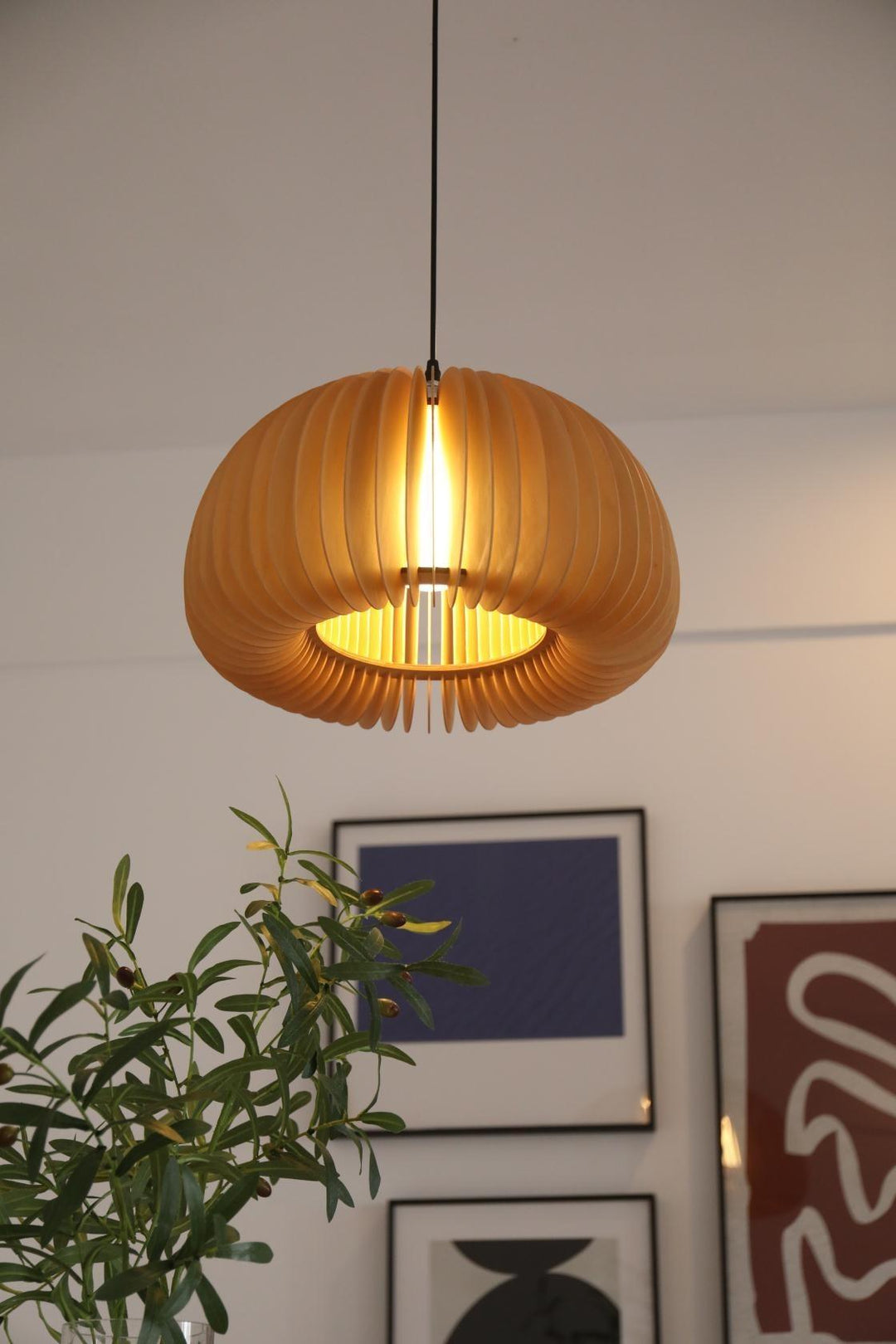 Wooden Pumpkin Pendant Lamp - Vakkerlight