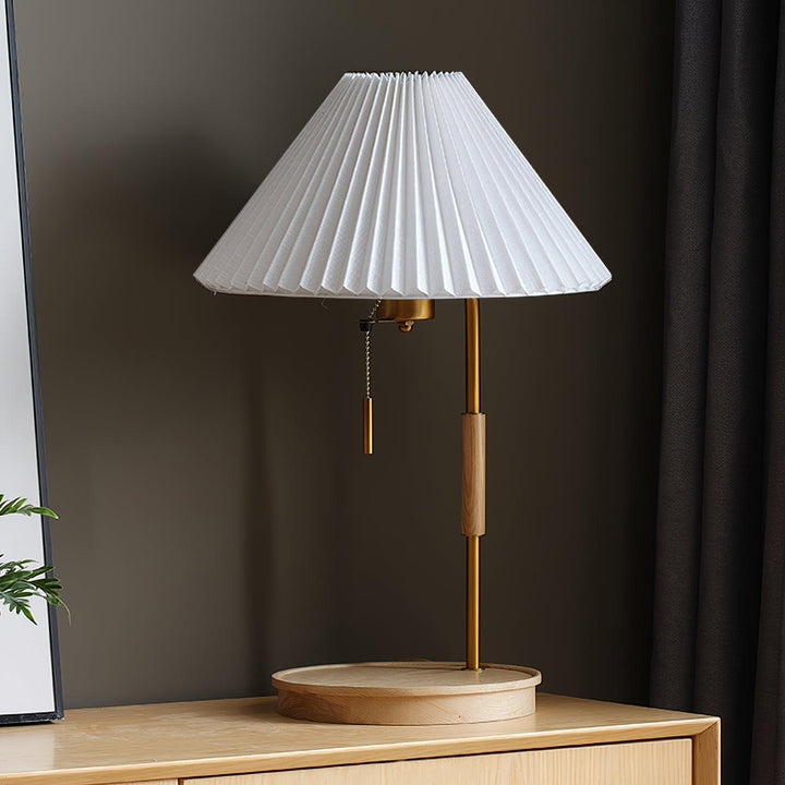 Wooden Retro Table Lamp - Vakkerlight