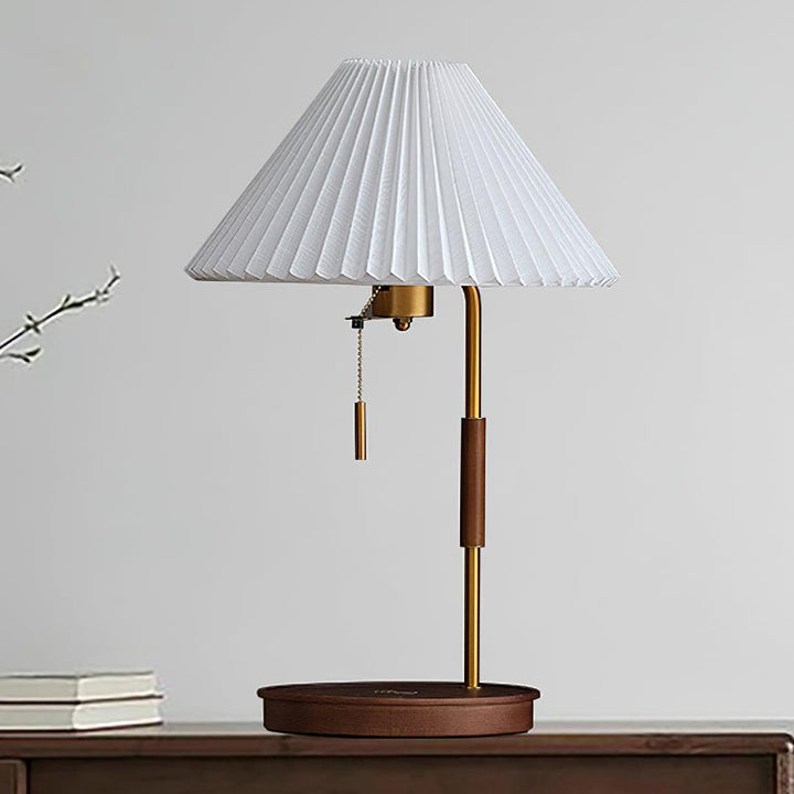 Wooden Retro Table Lamp - Vakkerlight