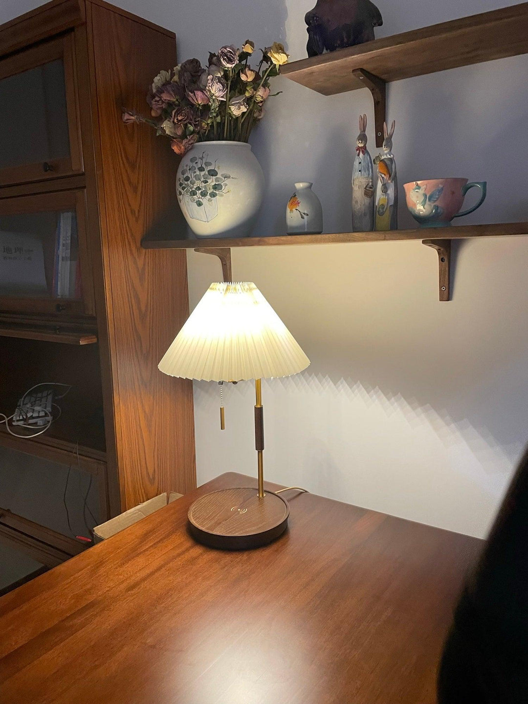 Wooden Retro Table Lamp - Vakkerlight