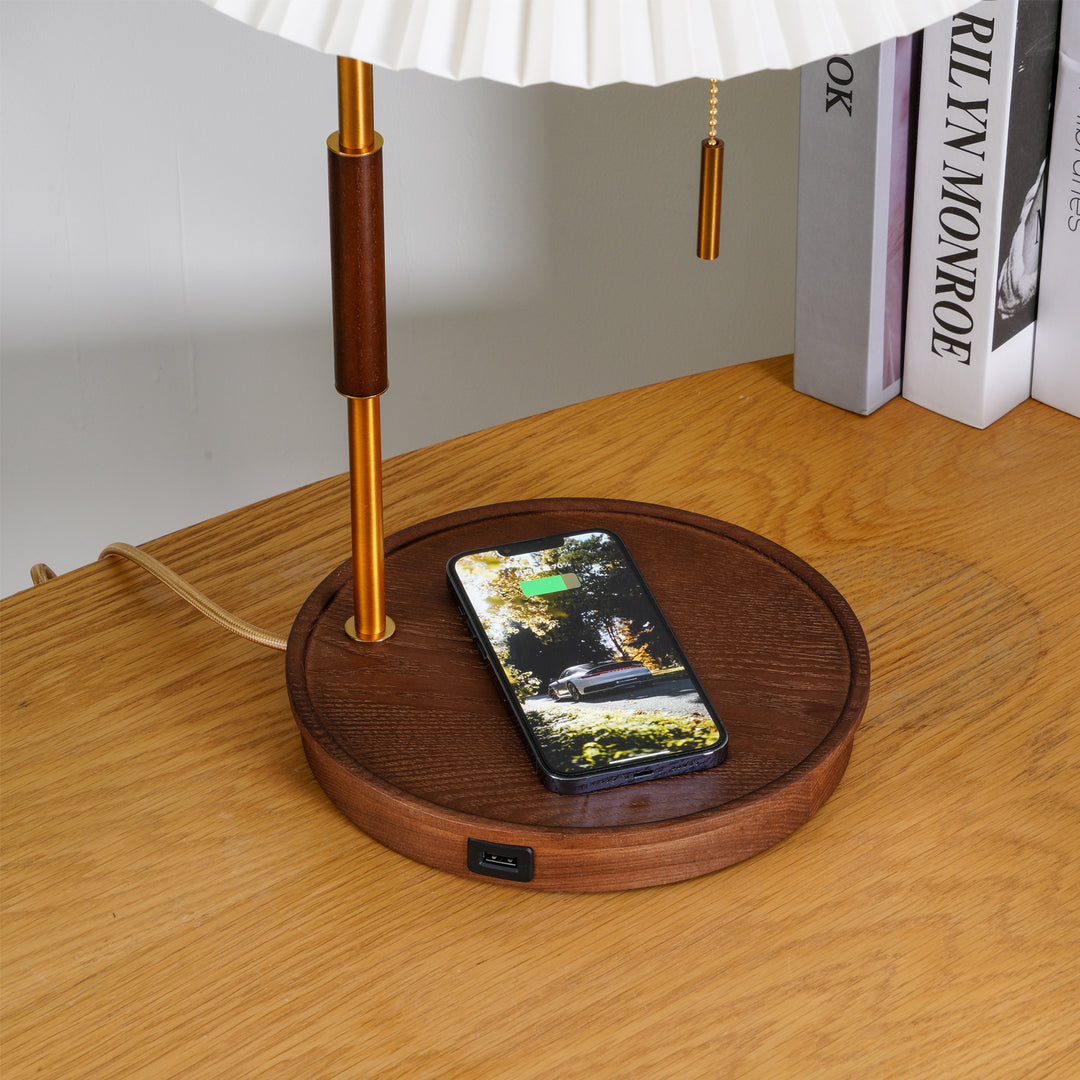 Wooden Retro Table Lamp - Vakkerlight