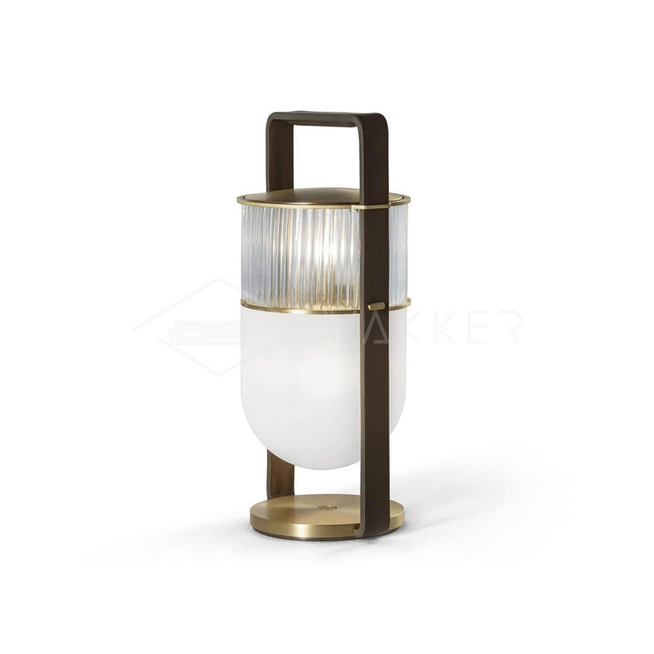 Xi Table Lamp - Vakkerlight