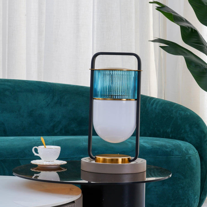 Xi Table Lamp - Vakkerlight