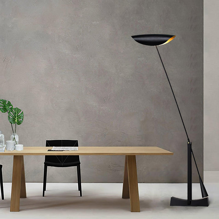 YIU - X Floor Lamp - Vakkerlight