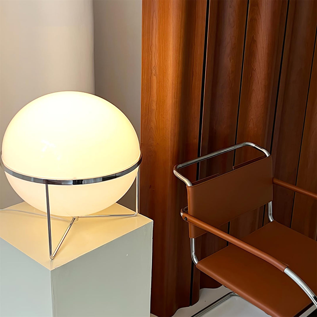 Yolk Table Lamp - Vakkerlight