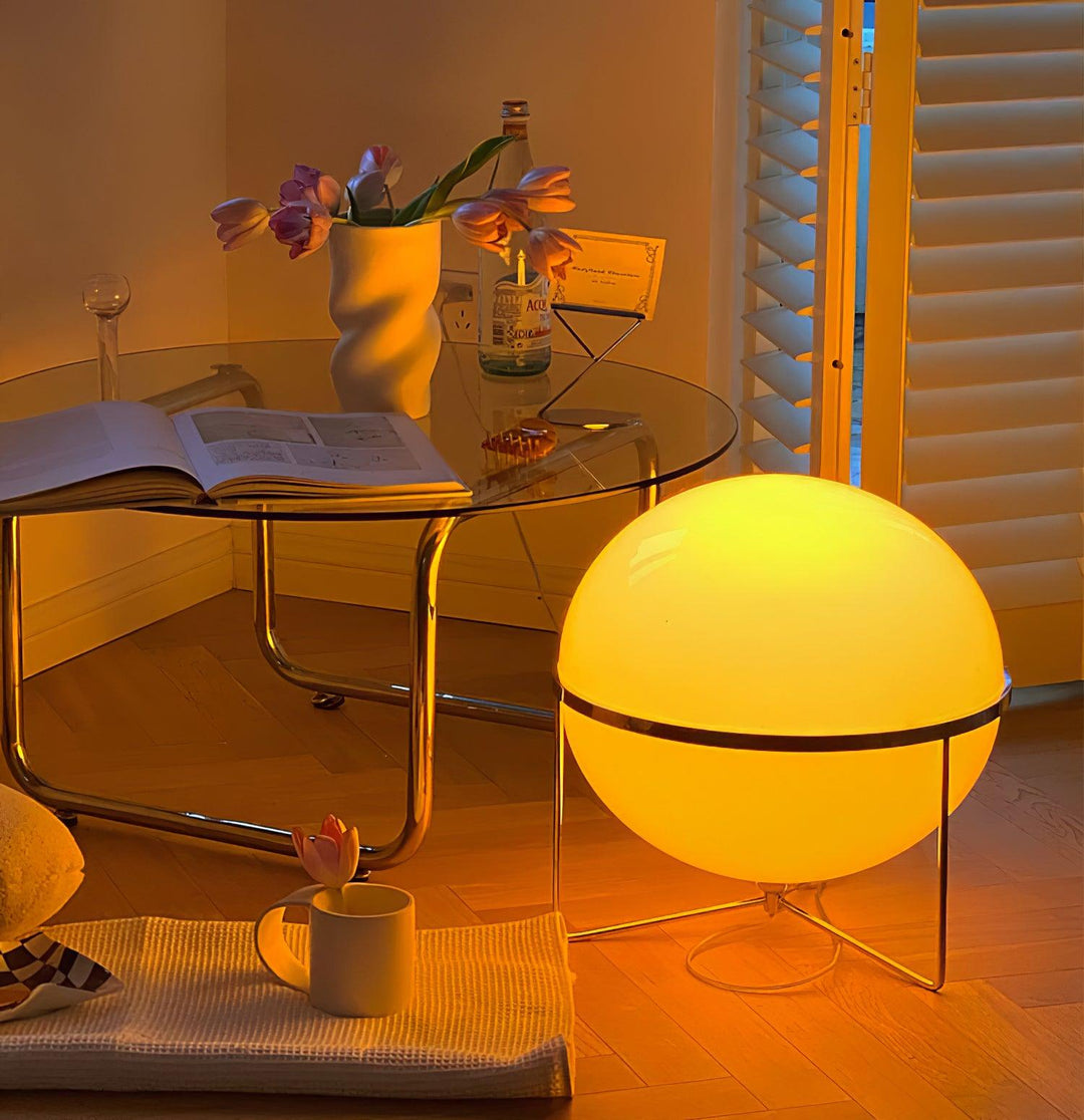 Yolk Table Lamp - Vakkerlight