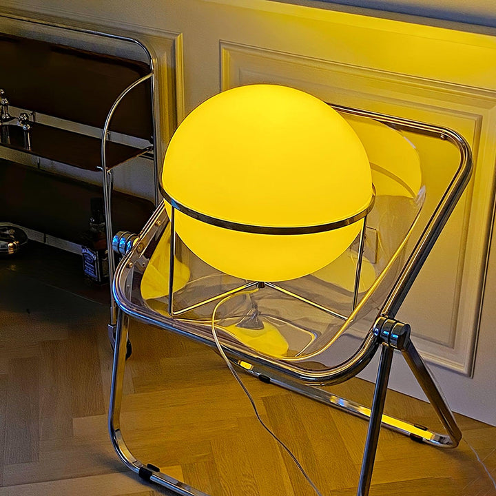 Yolk Table Lamp - Vakkerlight